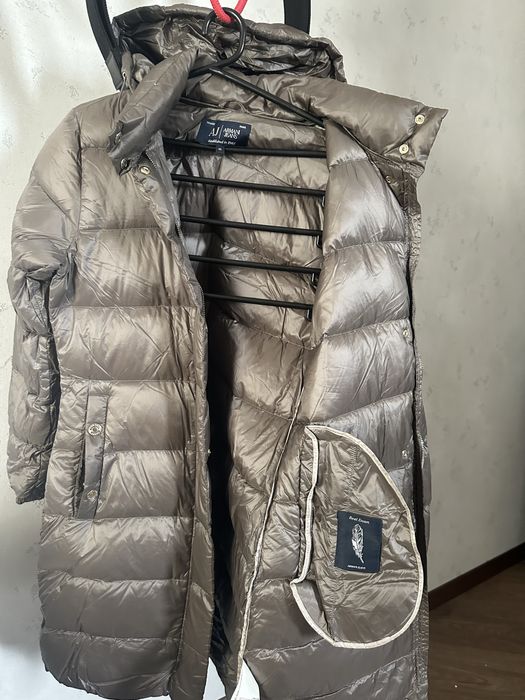 Жіноче пухове пальто Armani geans