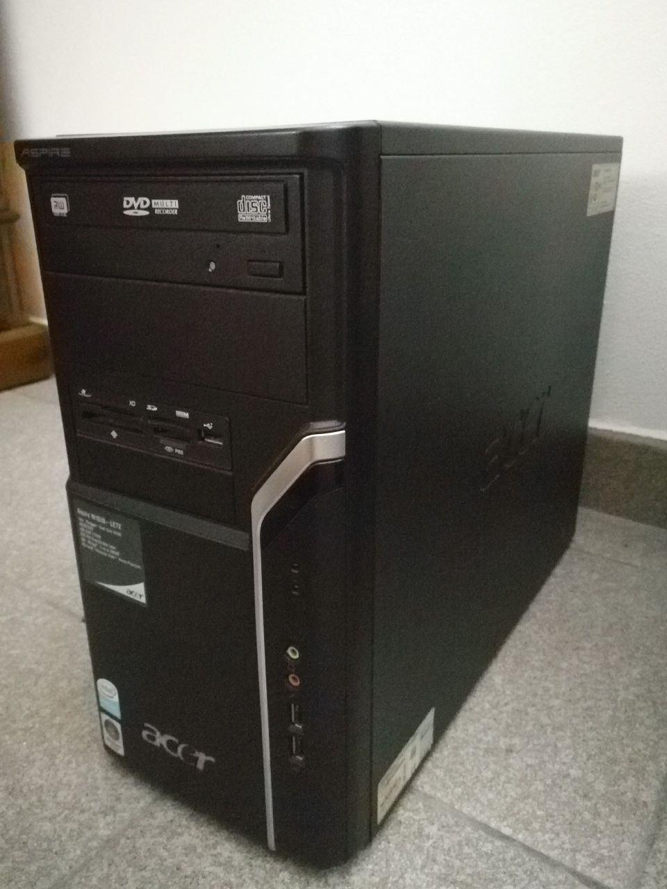 Acer Aspire M1610 para peças