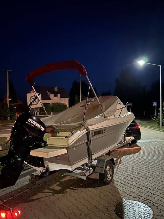 Motorówka SCALAR 550 Evinrude E-TEC 90KM