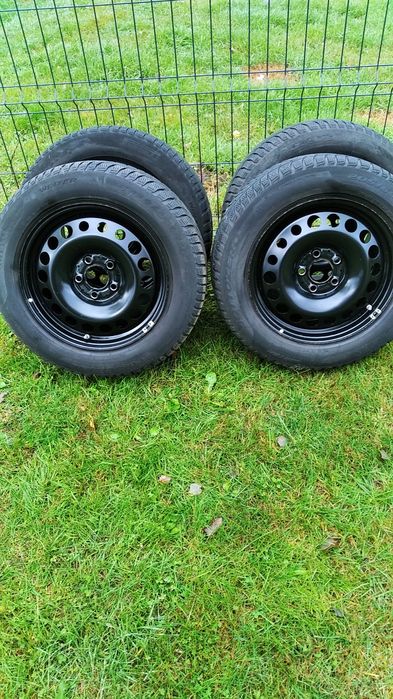 Sprzedam komplet kół zimowych do Mercedesa 16"