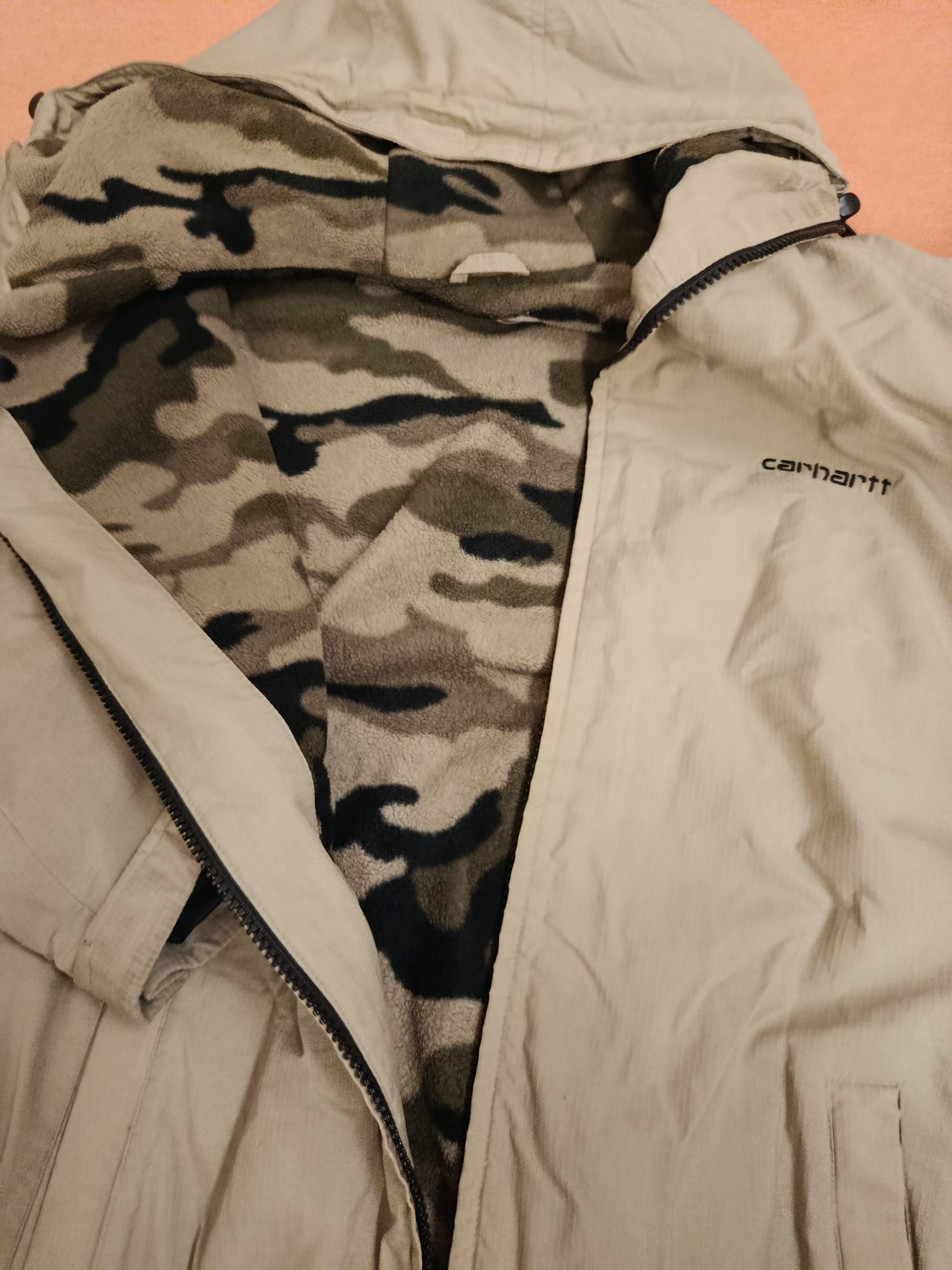Куртка carhartt світла
