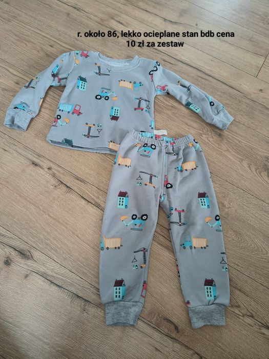 Zestaw koszulka i spodnie 86