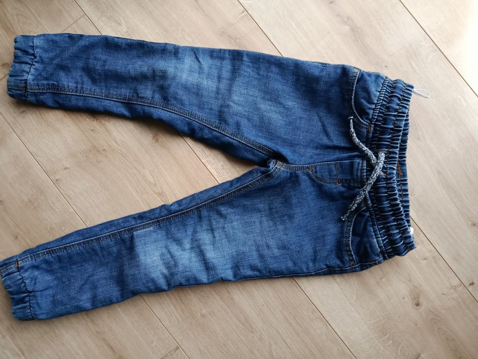 Spodnie jeansowe C&A 104