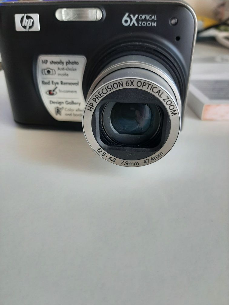 Máquina Fotográfica HP - Photosmart Mz67