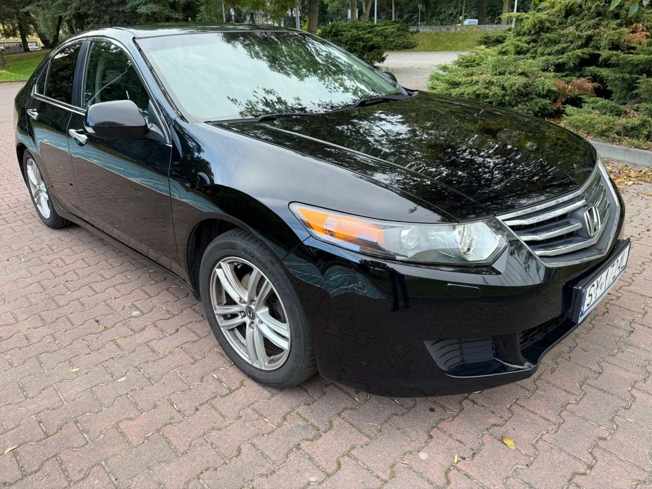 Honda Accord Honda Accord 2.0 Benzyna + LPG | 2009 | 239 000 km | Bezawaryjna |