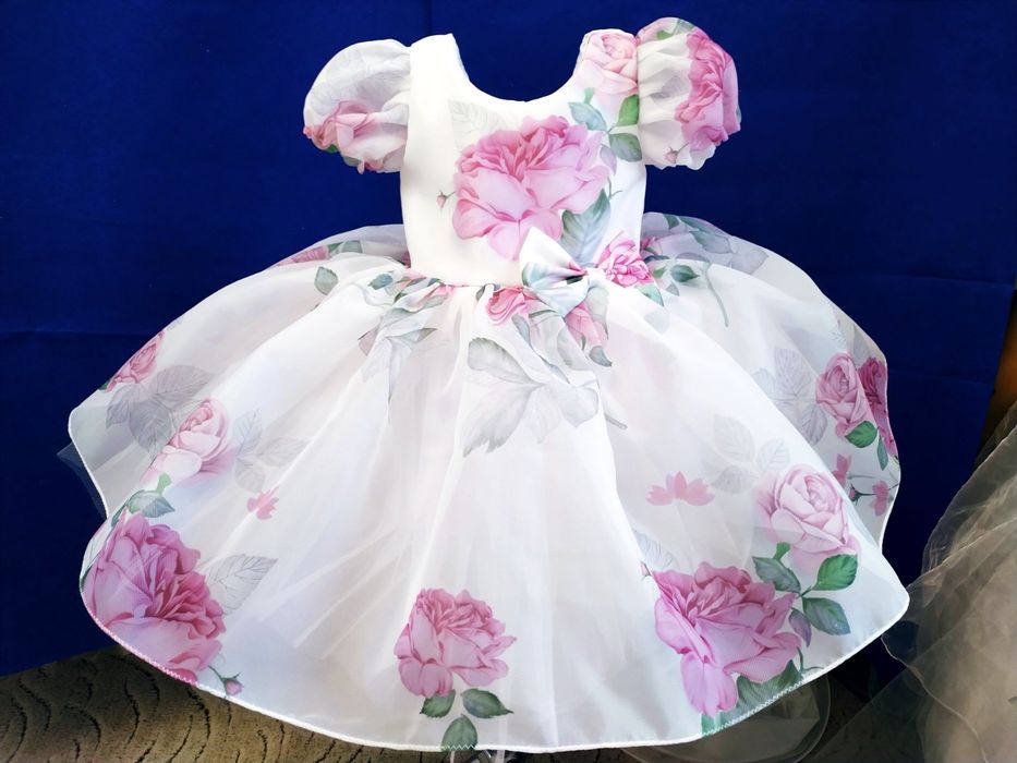 Сукня для дівчинки на рочок. Платье на годик.