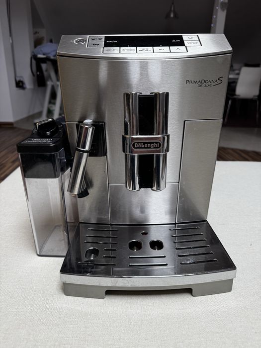Ekspres do kawy Delonghi primadonna de luxe S
