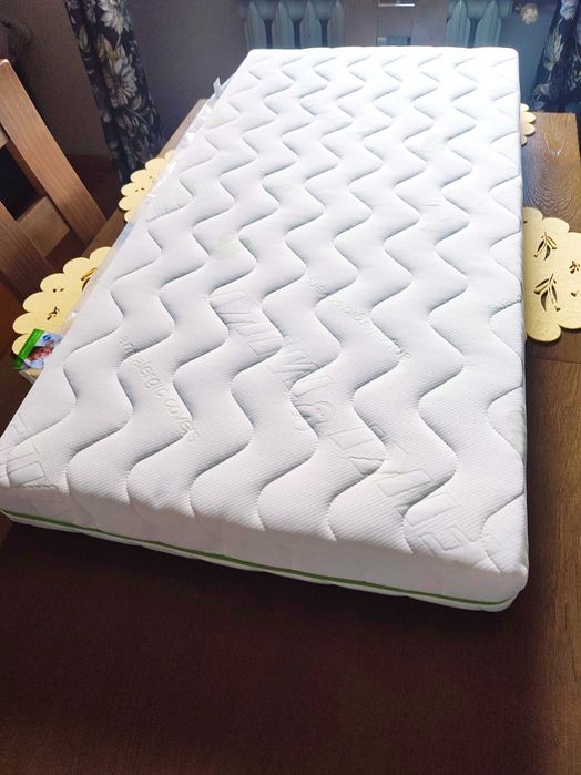 fiki miki materac antyalergiczny covers 120cm x 60cm x9cm lateksowy