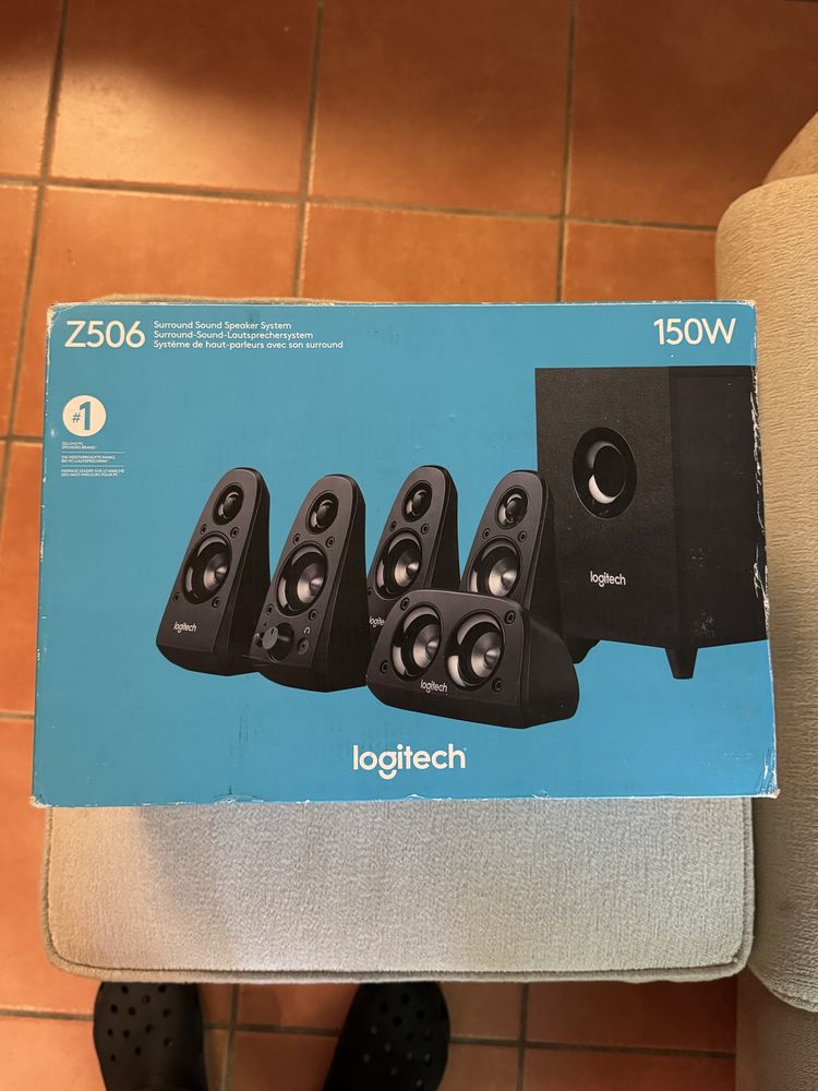 Colunas Logitech Z506 5.1