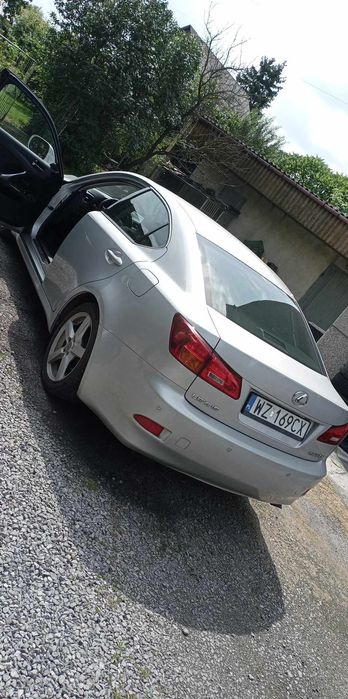 Lexus is220d 2.2d