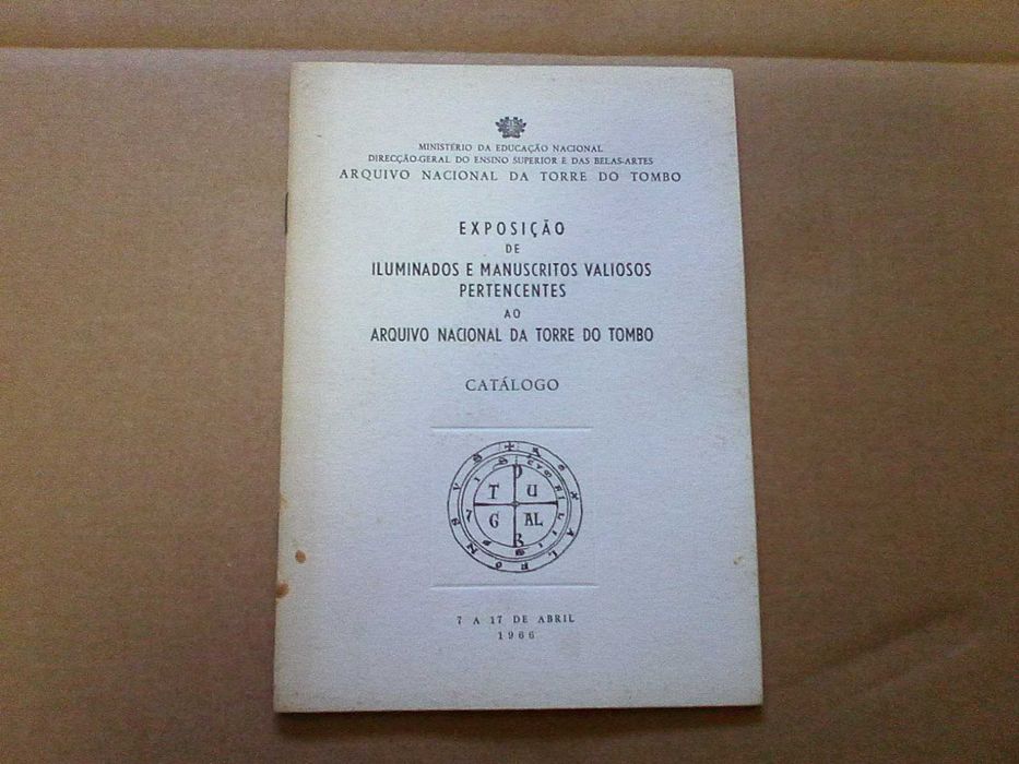 Iluminados e Manuscritos Valiosos - Torre do Tombo – Catálogo