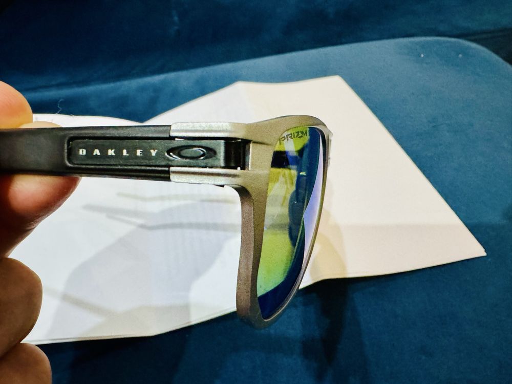 Okulary OAKLEY latch alpha 412804