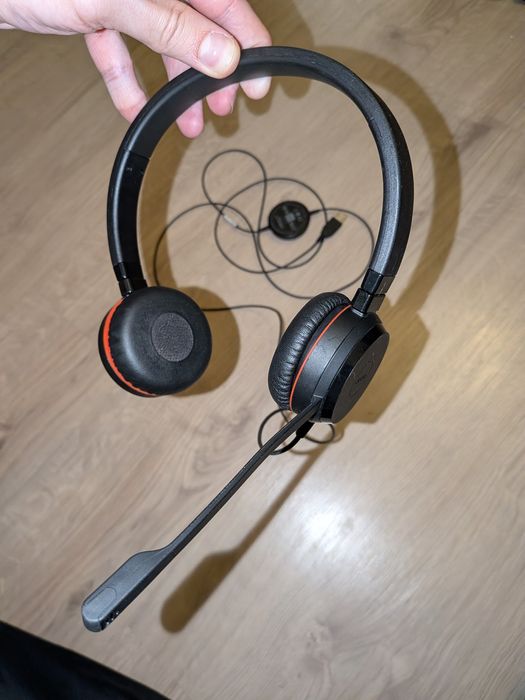 Професійна гарнітура Jabra Evolve 20