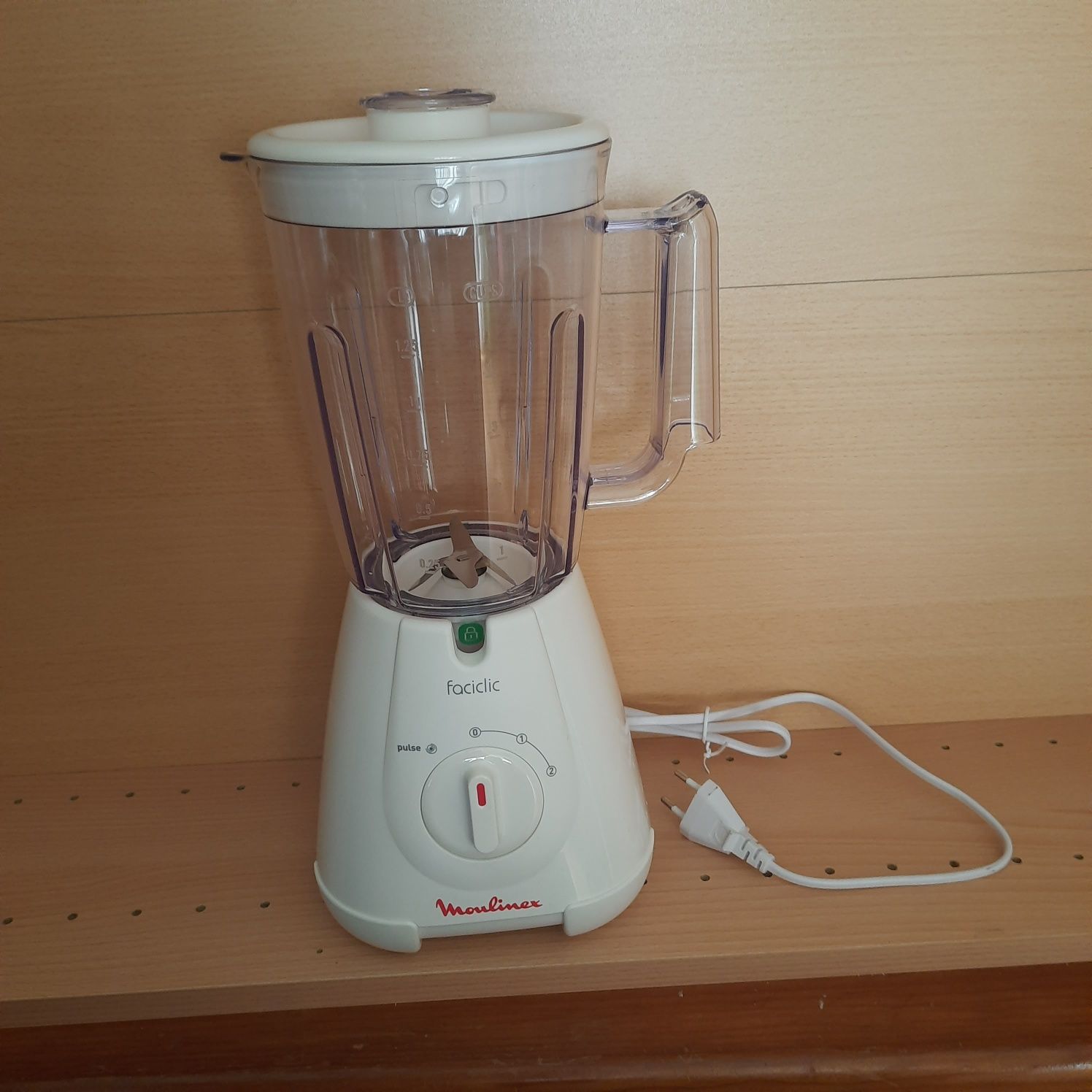 Vendo liquidificador Moulinex como novo
