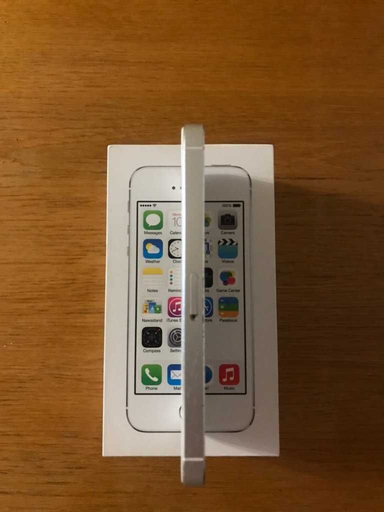 iPhone 5s 16 GB Silver