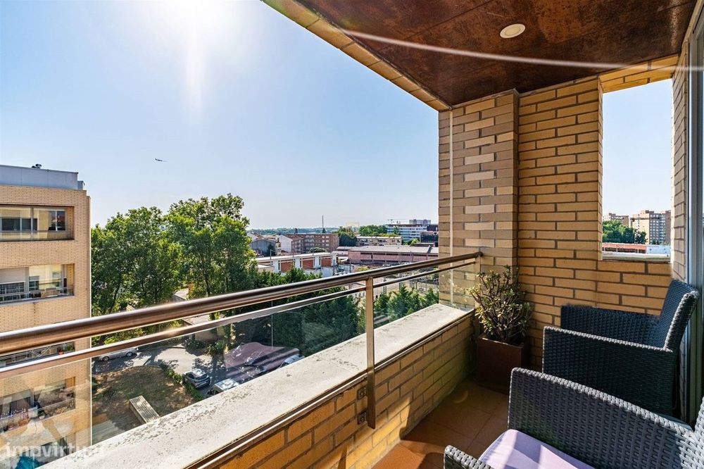 Apartamento T3 Venda em Ramalde,Porto