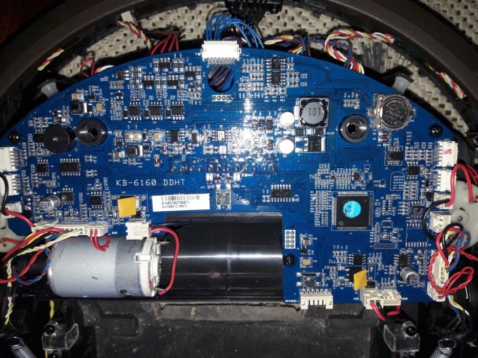 Ремонт роботов-пылесосов. Ремонт аккумуляторных пылесосов.