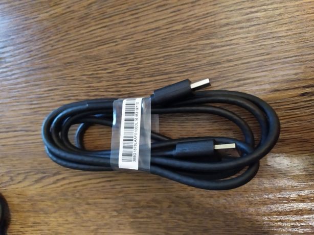kable: HDMI display port, DVI vga, mini jack 3,5mm, Kodak do aparatu