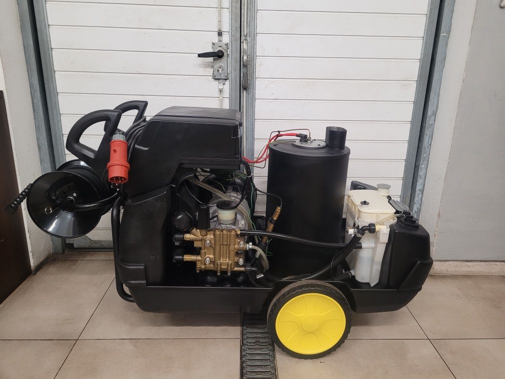 Myjka Ciśnieniowa Karcher HDS 650-4MX * Zwijak * Gorąca Woda * 400V *