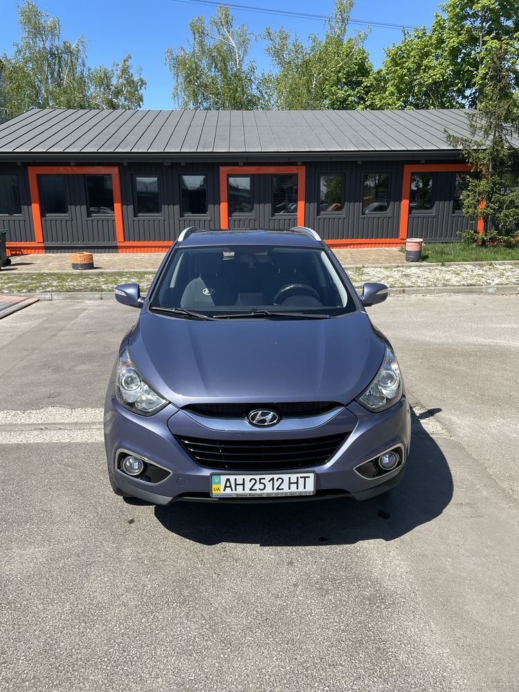 Продам авто Hyundai ix35 2011