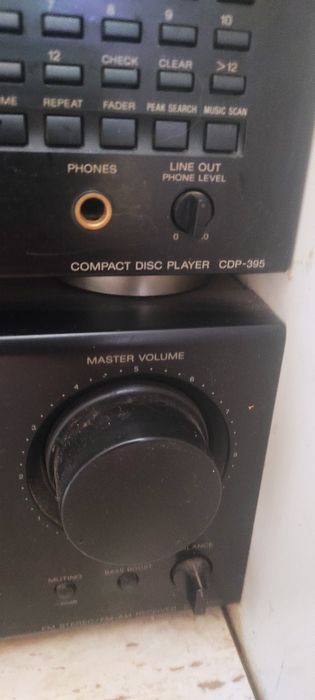 Wieża Sony trzy segmenty