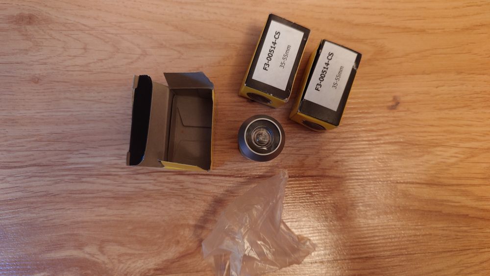 Wizjery do drzwi zwenetrzych