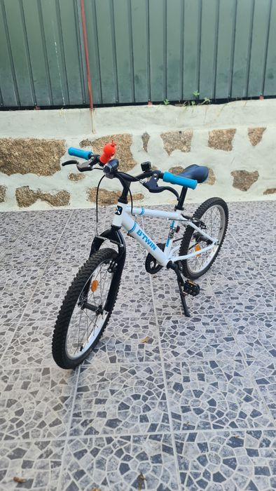 Bicicleta Btwin Boy 300, como nova