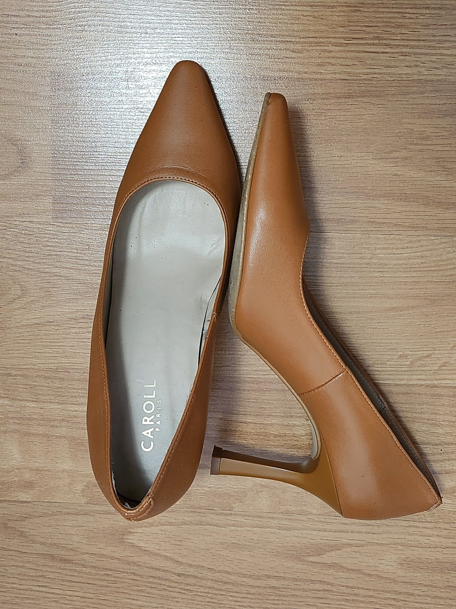 Sapatos 39/40 Guess. Aldo. Pikolinos. Unisa.