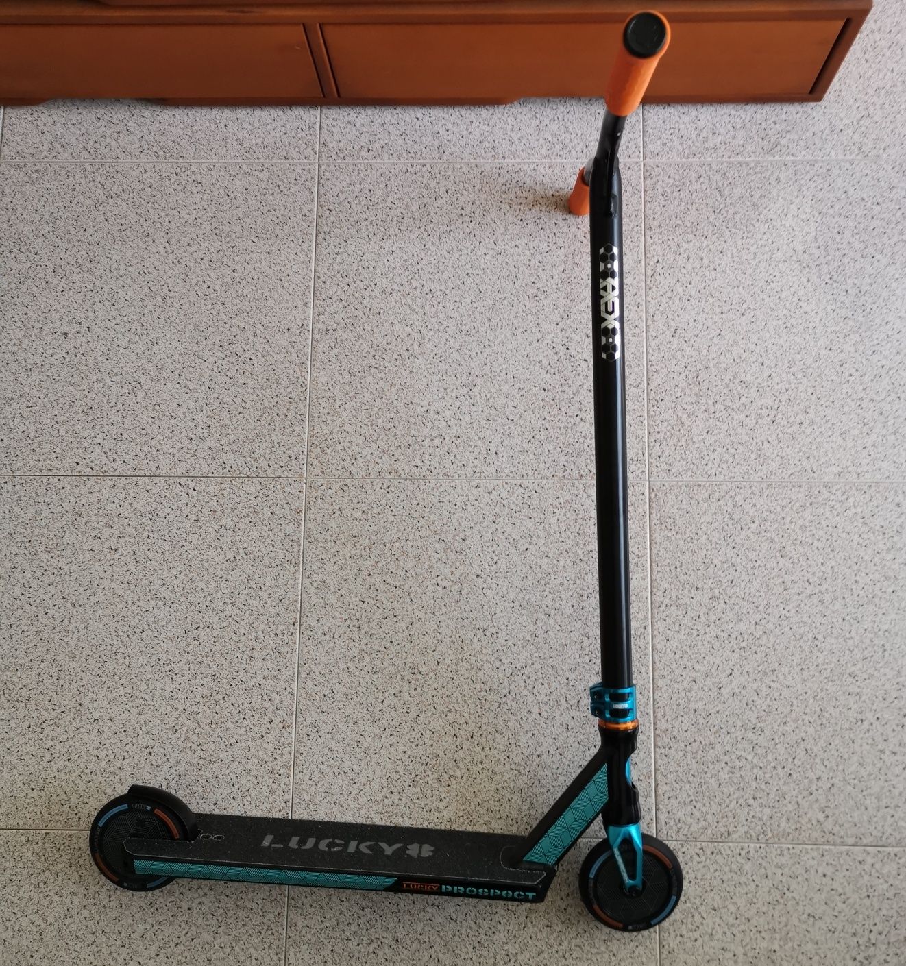 Trotinete Freestyle Lucky Pro - Como Nova