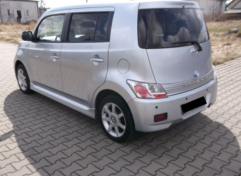 Daihatsu Materia 2008, 260000 км., бензин 1,3 л., МКПП.