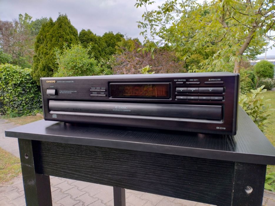 Zmieniarka Onkyo DX-C110 - Zadbana