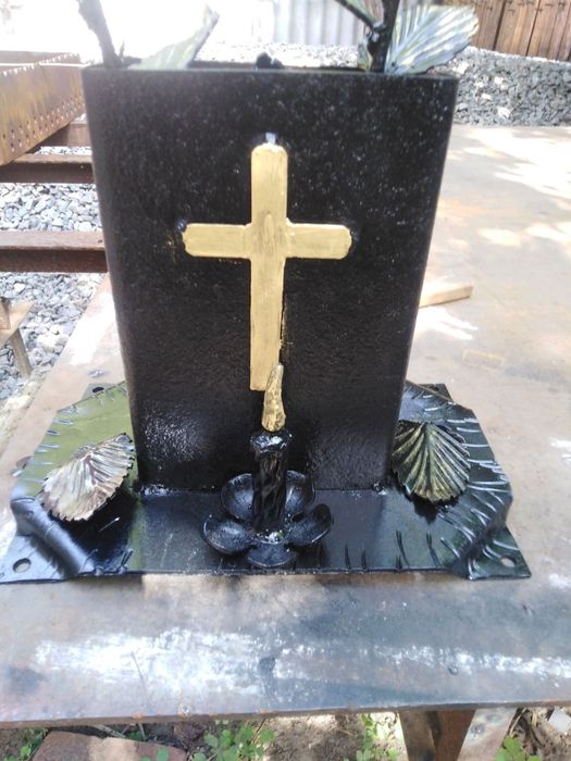 Продам на замовлення ковані троянди