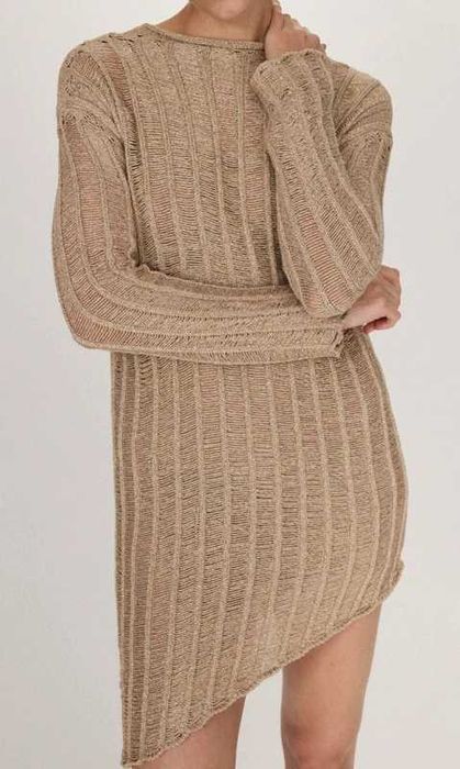 Sukienka mini z metalicznym efektem imprezowa koktajlowa r.L RESERVED