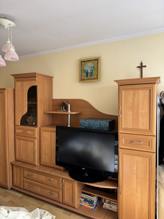 Sprzedam meblościankę brazową