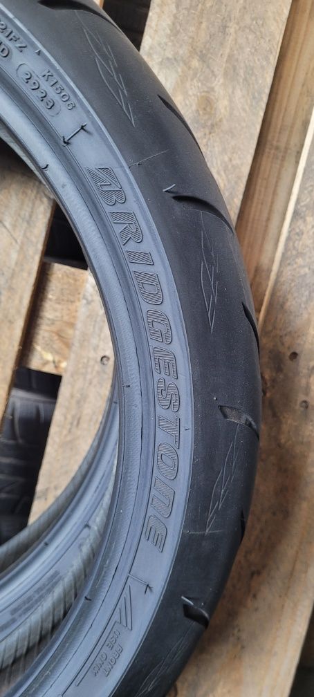 bridgestone battlax hypersport s21f 120/70-R17