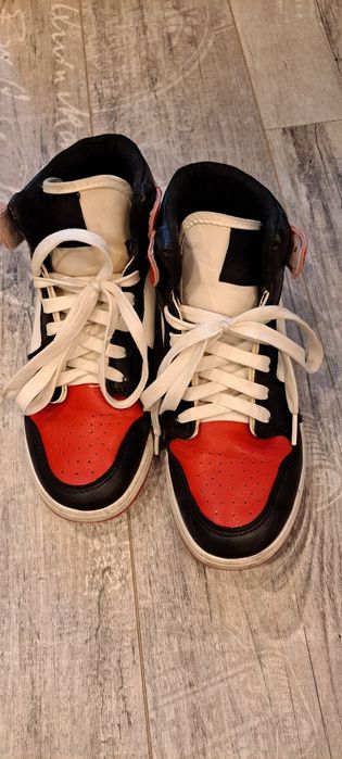 Sneakersy plus gratis drugie rozm.39