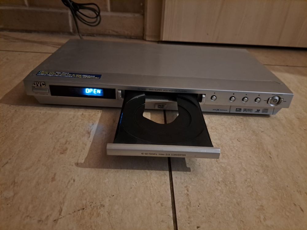 DVD JVC model xv-n33 sprawne bez pilota