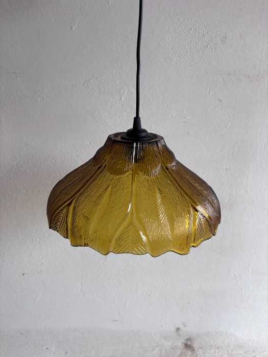 lampa wisząca retro prl miodowa