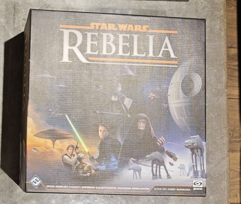 Rebelia + imperium u władzy gra planszowa