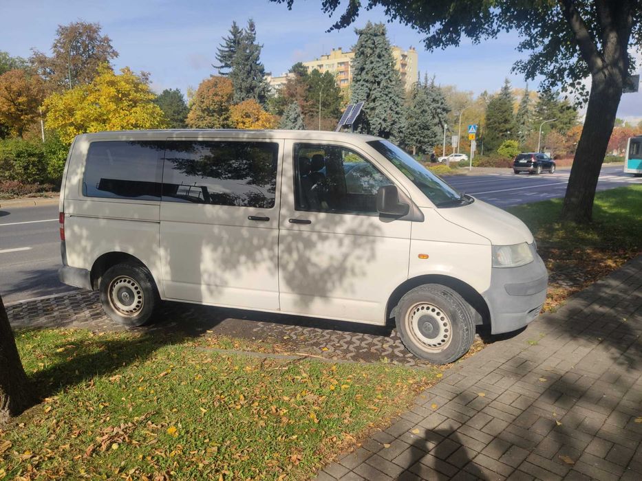 Volkswagen T5 bus 9 osobowy