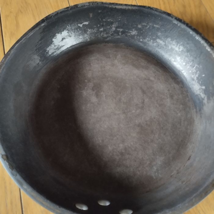 Patelnie 2 szt uzywane