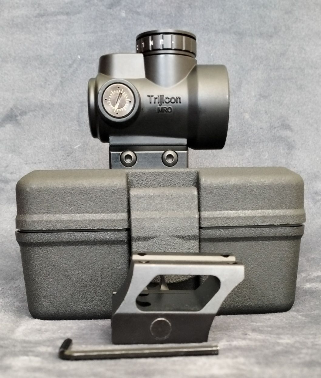 Коліматорний приціл  TRIJICON MRO