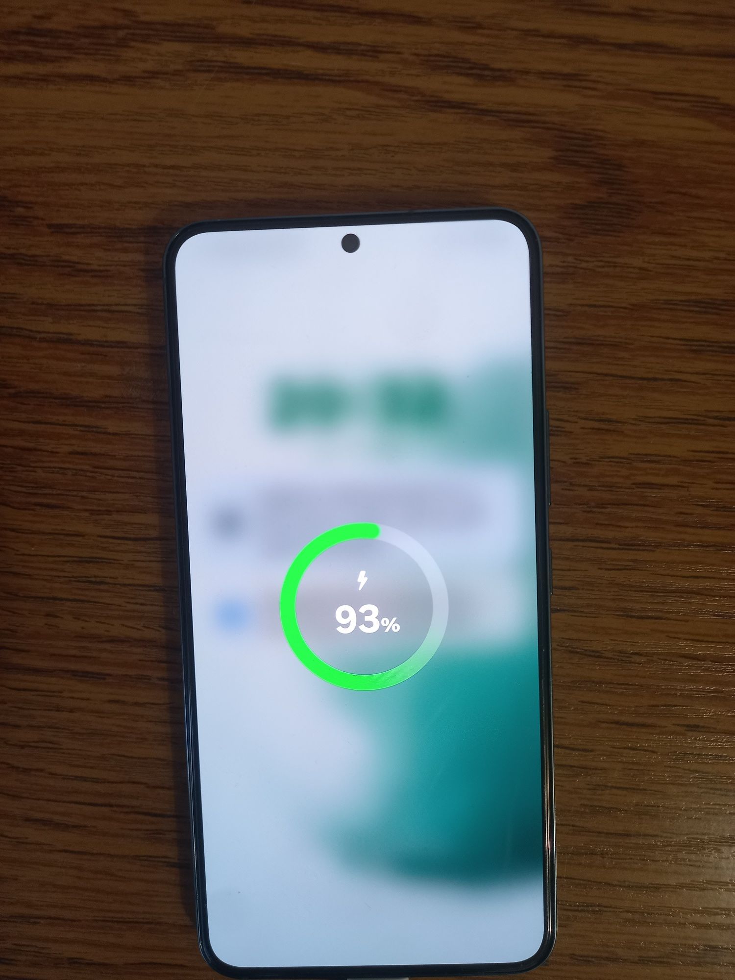 Телефон Samsung s 22