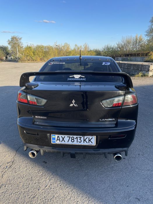 Мітсубісі lancer 10