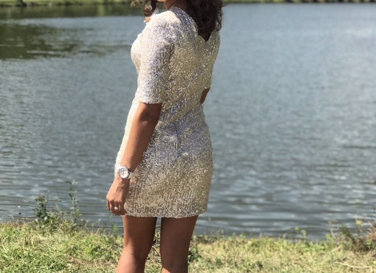 Жіноче плаття