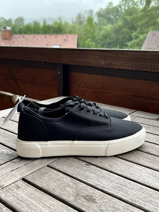 чоловічі кеди кросівки сліпони снікерси h&m Zara Nike