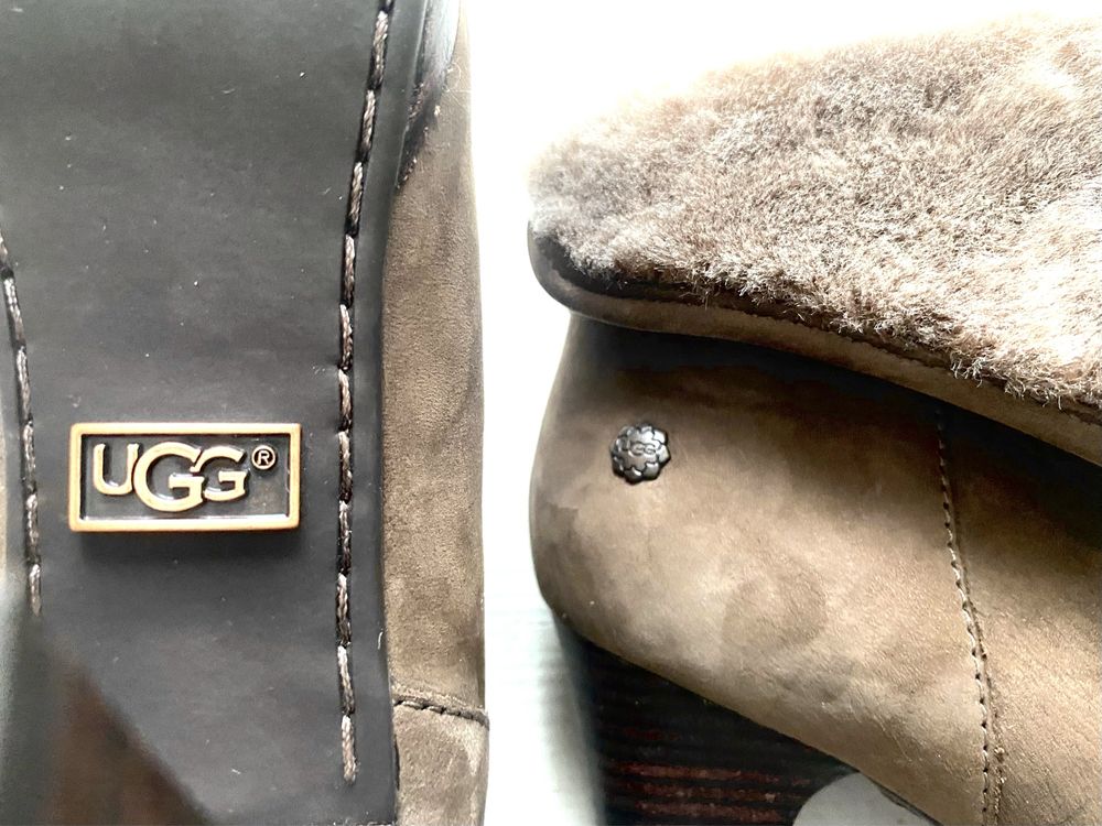 Шапка на флісі Ugg є ще черевики Ugg