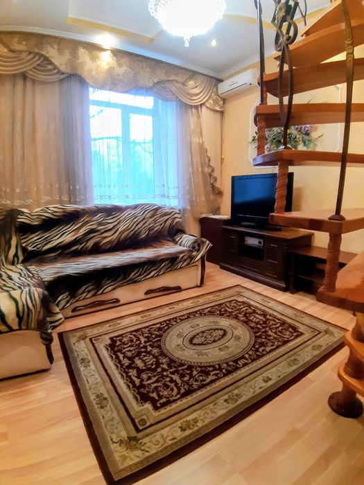 Подобово Центр 3 кімнатна