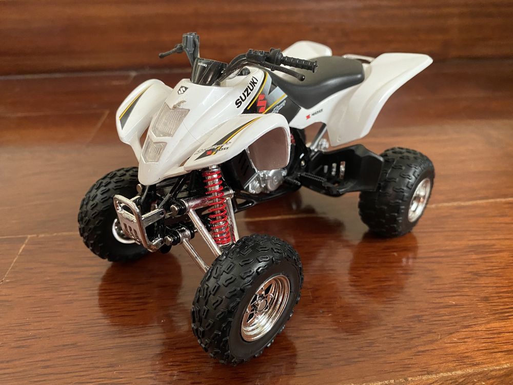 ATV Suzuki scale 1:12