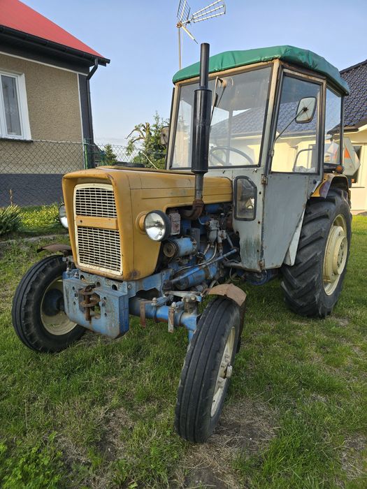 Ciągnik Ursus C-330